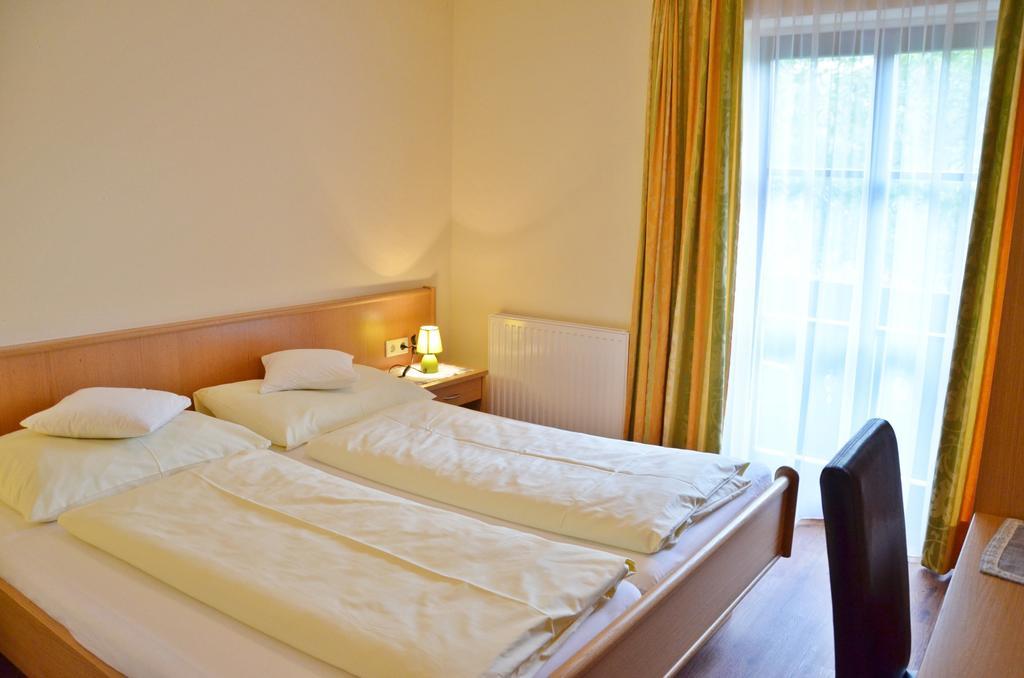 Hotel Hoferbauergut Strobl Pokoj fotografie